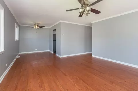 4439 Lisa Ln, Oak Forest, IL 60452 photo 4