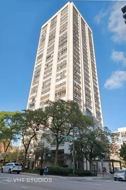 70 W Burton Pl #1507F, Chicago, IL 60610