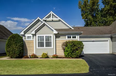 2508 Meer Park Ct, Crest Hill, IL 60435