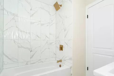 9205 S May St, Chicago, IL 60620 photo 12