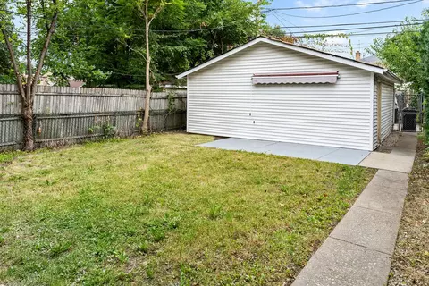 9205 S May St, Chicago, IL 60620 photo 37