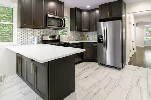 9205 S May St, Chicago, IL 60620 photo 16