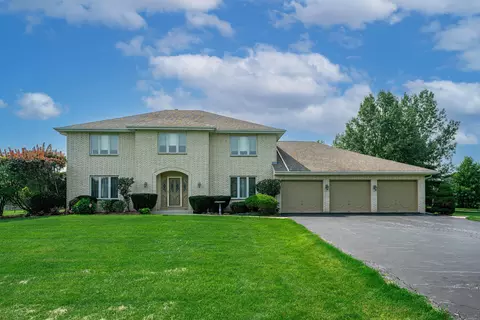 19654 Woodside Dr, New Lenox, IL 60451