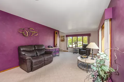 18464 School St, Lansing, IL 60438 photo 5