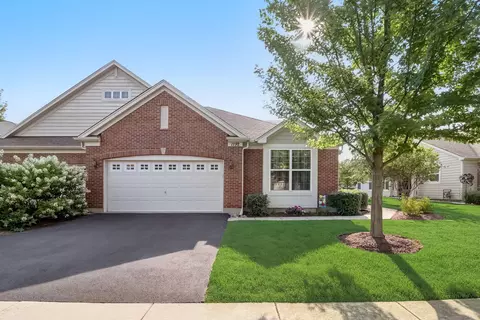 1192 John Hancock Dr, Bolingbrook, IL 60490
