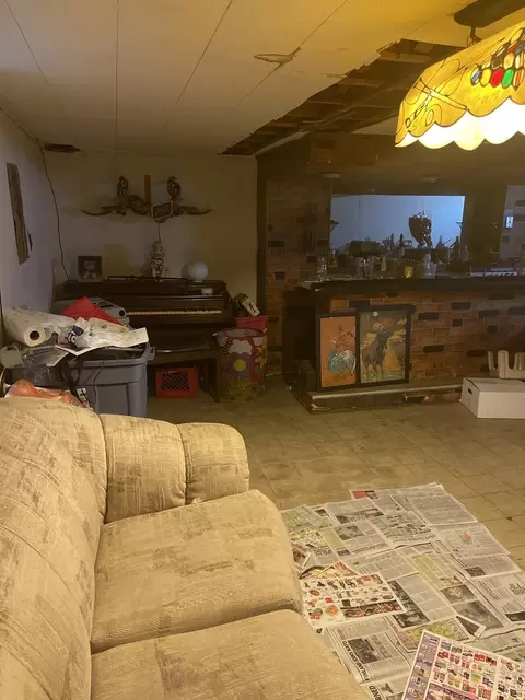 3711 Maxey Ct, Robbins, IL 60472 photo 13