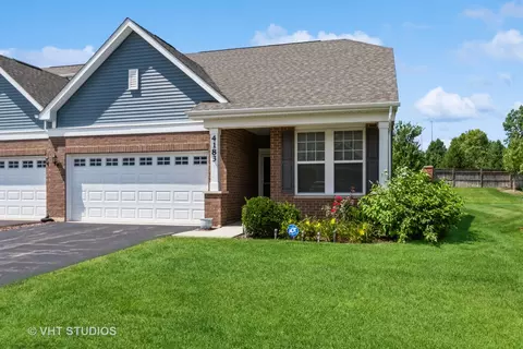4183 Lobo Ln, Naperville, IL 60564