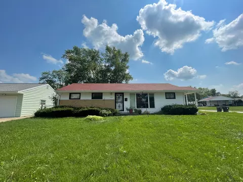 1500 Harper Dr, Rantoul, IL 61866 photo 2