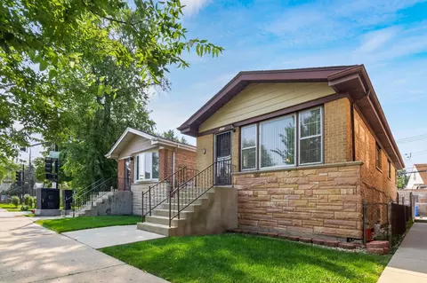 6203 W Grand Ave, Chicago, IL 60639