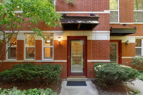 533 Chicago Ave #D, Evanston, IL 60202