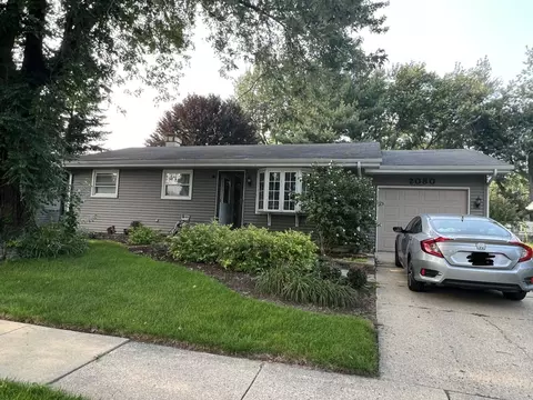 2080 Harvard Ln, Elgin, IL 60123