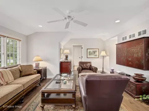 516 Ridgemoor Dr, Willowbrook, IL 60527 photo 28