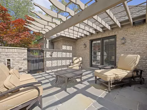 516 Ridgemoor Dr, Willowbrook, IL 60527 photo 20