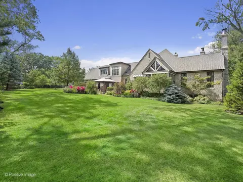 516 Ridgemoor Dr, Willowbrook, IL 60527 photo 34