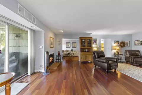 1460 Stonebridge Trl #1-2, Wheaton, IL 60189 photo 26