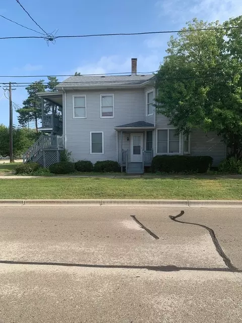 628 S State St, Lockport, IL 60441 photo 4