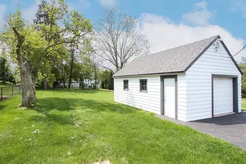 427 W Railroad Ave, Bartlett, IL 60103 photo 29