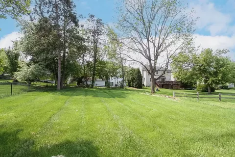 427 W Railroad Ave, Bartlett, IL 60103 photo 30