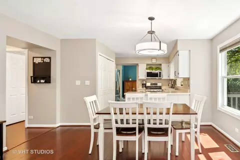 2337 Meadowview Ct, Aurora, IL 60502 photo 10