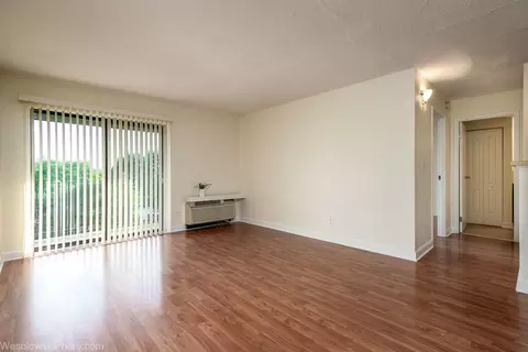 5600 Astor Ln #307, Rolling Meadows, IL 60008 photo 6