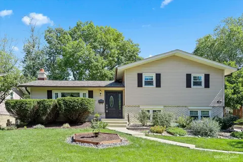 628 67th St, Downers Grove, IL 60516