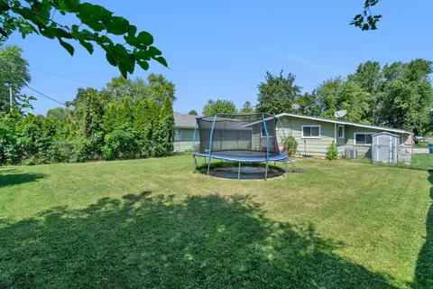 917 Douglas St, Morris, IL 60450 photo 27