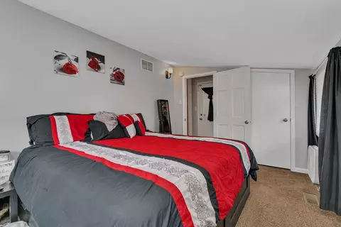 917 Douglas St, Morris, IL 60450 photo 15