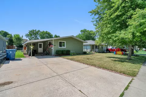 917 Douglas St, Morris, IL 60450 photo 31