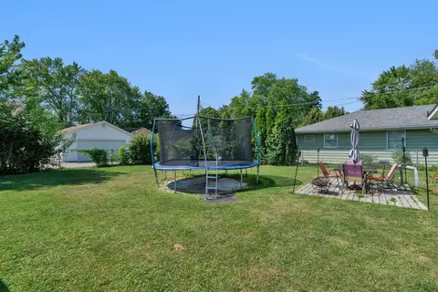917 Douglas St, Morris, IL 60450 photo 29