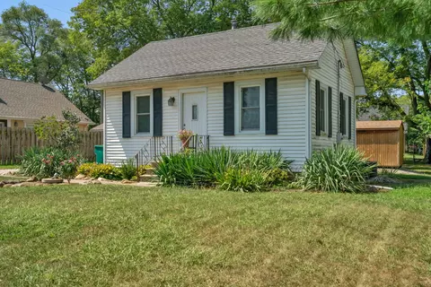 3525 N Dwight Rd, Morris, IL 60450