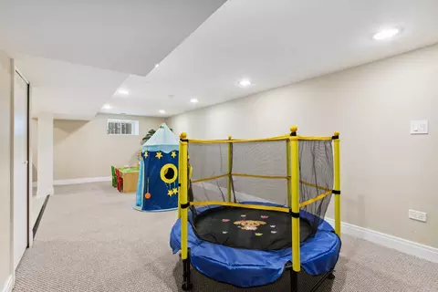1258 E Prairie Ave, Des Plaines, IL 60016 photo 22