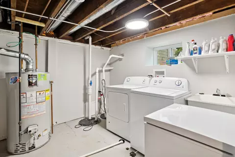 1258 E Prairie Ave, Des Plaines, IL 60016 photo 24