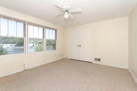 705 N River Rd, Algonquin, IL 60102 photo 28
