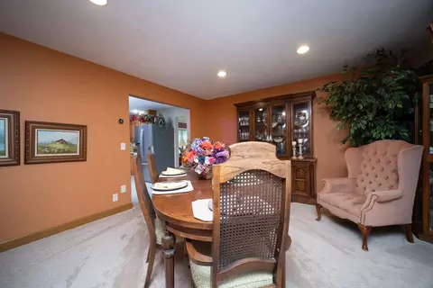 7511 Grace Dr, Roscoe, IL 61073 photo 12