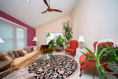 7511 Grace Dr, Roscoe, IL 61073 photo 4