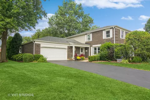 703 Middleton Ct, Palatine, IL 60067