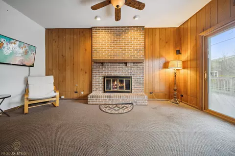 848 Willowbrook Dr, Wheeling, IL 60090 photo 8