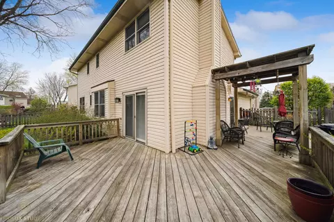 848 Willowbrook Dr, Wheeling, IL 60090 photo 18