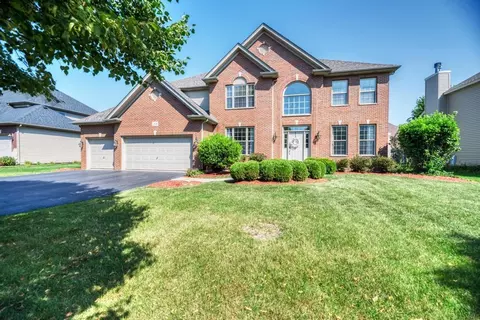 148 Pineridge Dr, Oswego, IL 60543
