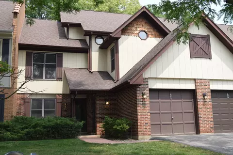605 Country Ln #605, Des Plaines, IL 60016