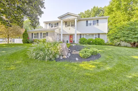 5102 Brookview Rd, Rockford, IL 61107