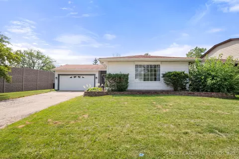 2535 Brook Ln, Aurora, IL 60504 photo 2