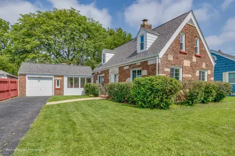 423 Church St, West Chicago, IL 60185