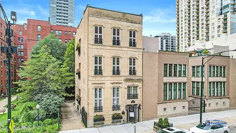 1150 N La Salle Dr, Chicago, IL 60610