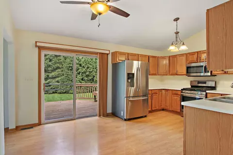306 Devlin Rd, Ingleside, IL 60041 photo 9
