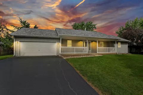 306 Devlin Rd, Ingleside, IL 60041 photo 2