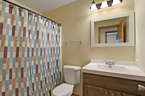 306 Devlin Rd, Ingleside, IL 60041 photo 15