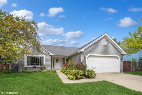 200 Fernwood Rd, Montgomery, IL 60538
