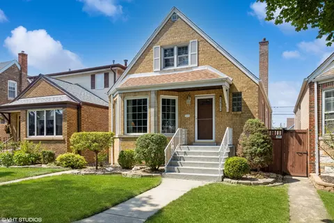 5418 S Rutherford Ave, Chicago, IL 60638