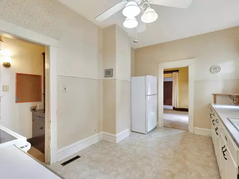 651 Meyers St, Monticello, IL 61856 photo 15